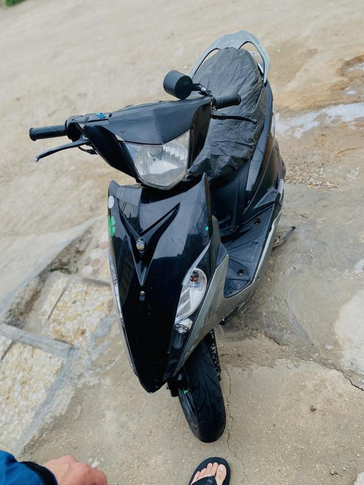 ماكس مضلع 2014 كفاله عامه ختم واحد شلعه معدل تخم تاير ناقصها الشاشه يرادلها برمجه كهربائيات كلها شغاله الشراي يتصل مكاني بغداد ***********
