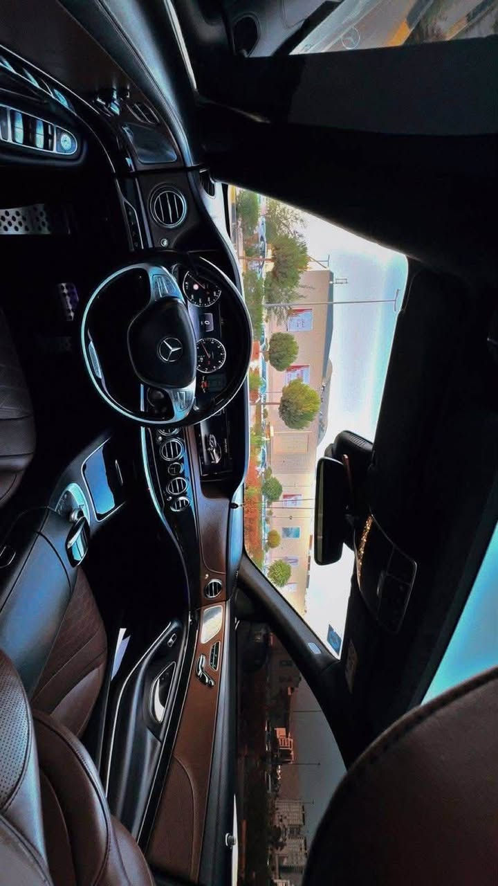 مارسيديس بنز 2016 (S Class500)
وارد المان

مكان السيارة/بغداد .

السيارة مكفولة من الصبغ والبارد والتبديل . 

مواصفات (5فصوص).

#نظام (night vision )عرض الطريق بالكامل مع كافة التحذيرات والانظمة المرورية.

#نظام الكاميرات(٣٦٠)درجة من كل الجوانب حتى النقطة العمياء (تصوير كامل للسيارة).

#حساسات أمامية وخلفية كل الجوانب تظهر في الشاشة الامامية مع التنبيه..

#ميزة القيادة الذاتية مع (كروز السرعة)النظام الذكي.

#ميزة اظهار العلامات المرورية وتحديد السرعة في الشارع بالشاشة للتنبيه.

#رادارات امامية وخلفية وجوانب بالمري للتنبيه وتظهر بالشاشة لمنع وقوع حوادث.

# نظام (ايكو)في الازدحامات والترفك لايت(اطفاء ذاتي).

#نظام التعطير مع التبريد(عطر الشركة)حسب الاستخدام (أوتو)يوجد في جكمجة العطر..

#أربع بيبان مع الصندوق شفط..

#نظام تغيير الالوان حسب الرغبة 8 ألوان.

#نظام الترحيب عند فتح الباب في الدشبول.

#ابواب خلفية كبير(لارج)+خمس بردات بلادي..

#تبريد خلفي منفصل حسب المستخدم.

#كشنات خزن ميموري +تدفئة وتبريد وتدليك.

#نظام تحكم في الشاشة عن طريق الماوس .

#شاشات عدد(2) (DVD)للعرض في المقصورة الخلفية.

#تخم تاير دلوب

#دبل بصمه

#صفر مسج 

#صيانه كامله (دهن وفلتر كير+دهن وفلتر محرك+تبديل قايش +تخم دسكان وفلنجات+فيت بم +باتري محرك وباتري العقول )

السعر 48.000$ 

رقـــم صـاحــب الـســيــارة

***********
