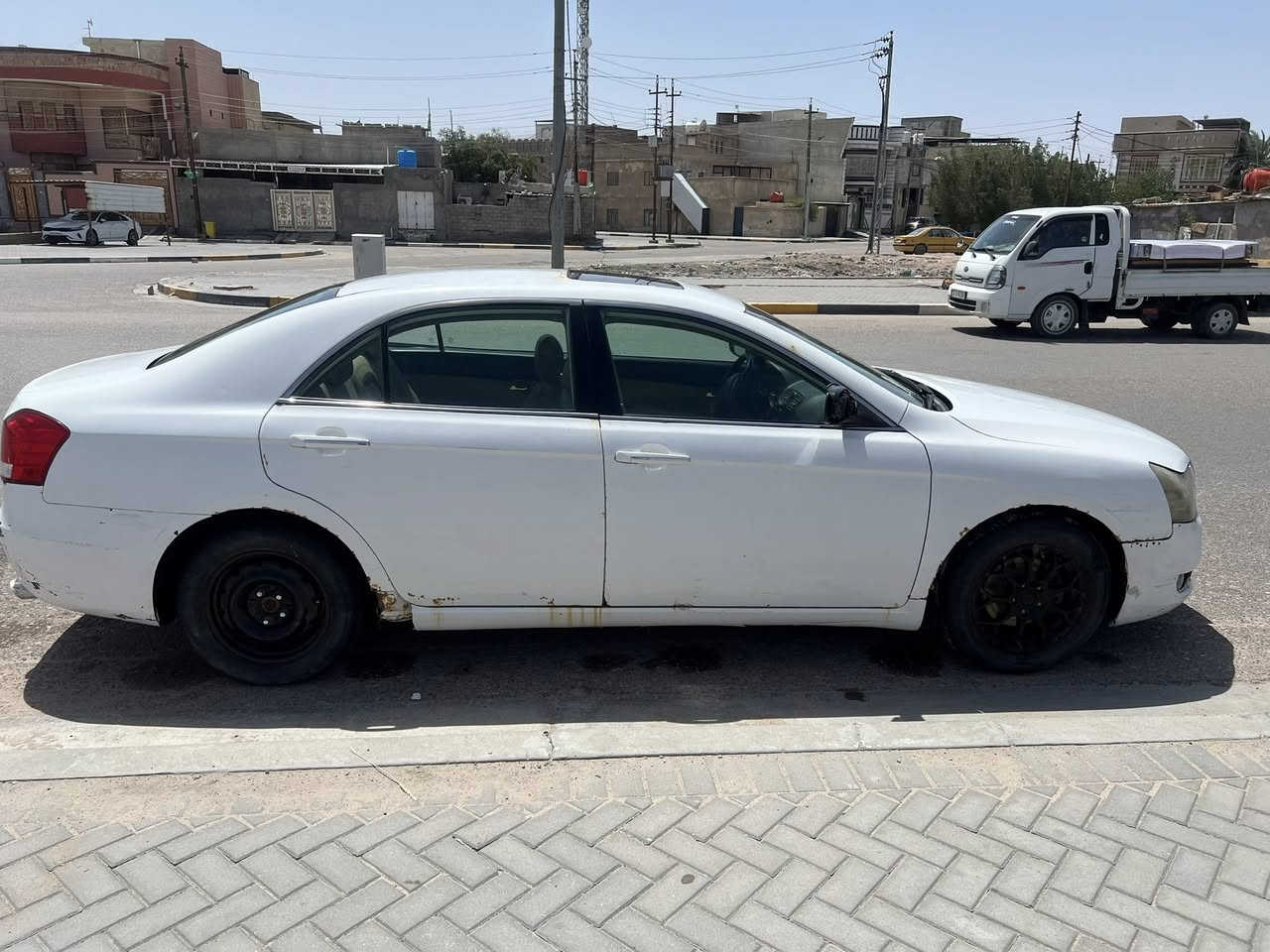 سلام عليكم امكراند c8 للبيع رقم نكليزي سنويه للفين 2029 بسمي سياره توني شادله تخم تاير تبريد شغال كهربائيات كله شغاله سياره مصبوغه حازم جماليه بدون ضربه ماعد الخيسات الموضحة بل فيدو سيار البارحه نقطع قايش تايم بيه و تشتغل تك السعر 44$ للاستفسار *********** مكاني البصره

