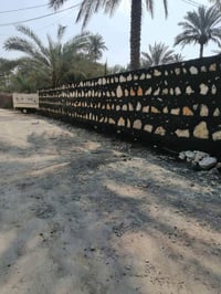 لبناء الحجر والتغليف الممرات بناء بيوت والاسيجه كرسته وعمل الاستفسار ع...