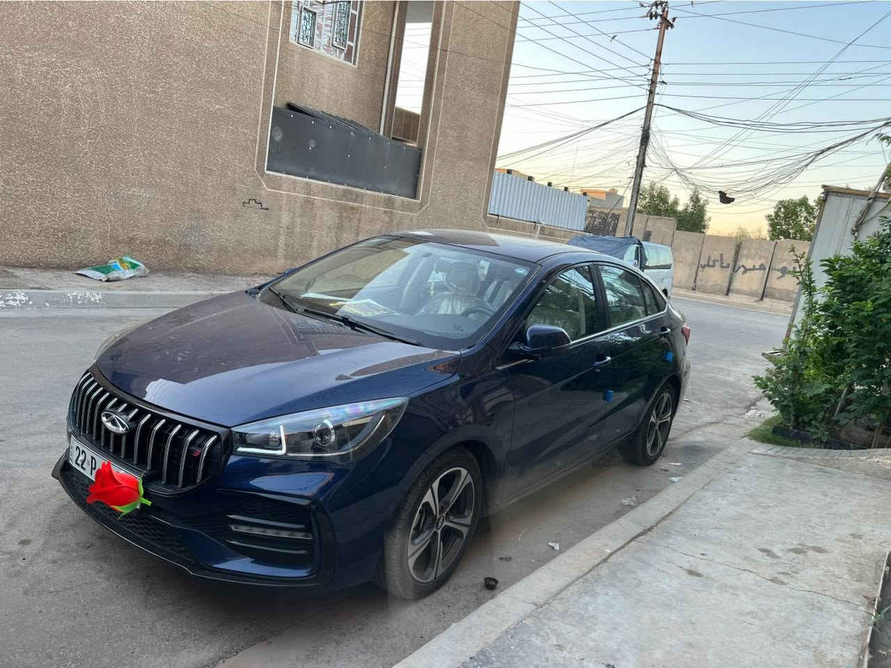 السلام عليكم 
شيري أريزو 5 للبيع موديل 2024 
سيارة ع وضع الشركة 
ماشيه 5 الاف رقم اربيل حرة تحويل ثاني يوم
السيارة قطعتين تبريد
 تحديد سرعه 
فوليوم
 ويل كب
شاشه بلاد
فتحه
كشنات جلد 
كشن كهرباء
حساسات خلفيه 
اشارات بالمرايه 
السعر105
مكان السياره بغداد الشعب 
***********
‭
