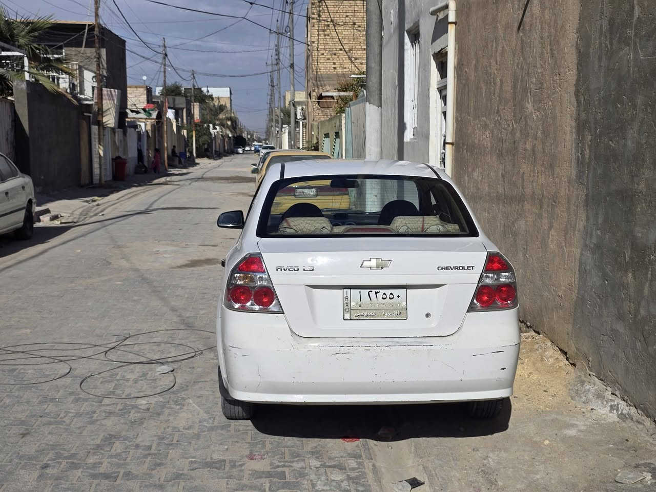 افيو ٢٠١٠ للبيع
السياره كفاله عامه ما عدا بردات موضحات بالفيديو 
المكينه تعبانه مالتها مستحقه حداديه ٧٠ بالميه السياره حلوه
السعر ٦٩ وبيها مجال قليل جدا خواتها ب٧٠ بس لان مكينتها مستحقه السياره باسم اخويه رقم قادسيه مشروع وطني 
الاستفسار الاتصال بالرقم 
*********** واتساب موجود
