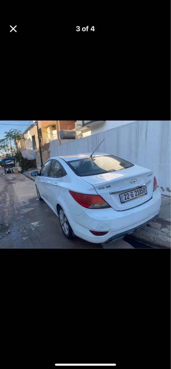 هؤندا ئةكسينت مؤديل 2012رةنكي سپي   قةبات مواصفات سلايت Eco سوكان فؤليؤم ئاوينة كارةبايي دةبل كيئر عادي و تؤماتيك 5ويل كةب  سبؤغ بؤنيت و بستةك جاملغي لاي سايةق سبؤغة بةناوي خؤمة سةنةوي و رةقةمي نوية نرخ 107و معاملة زمارةي موبايل *********** أربيل, العراق
