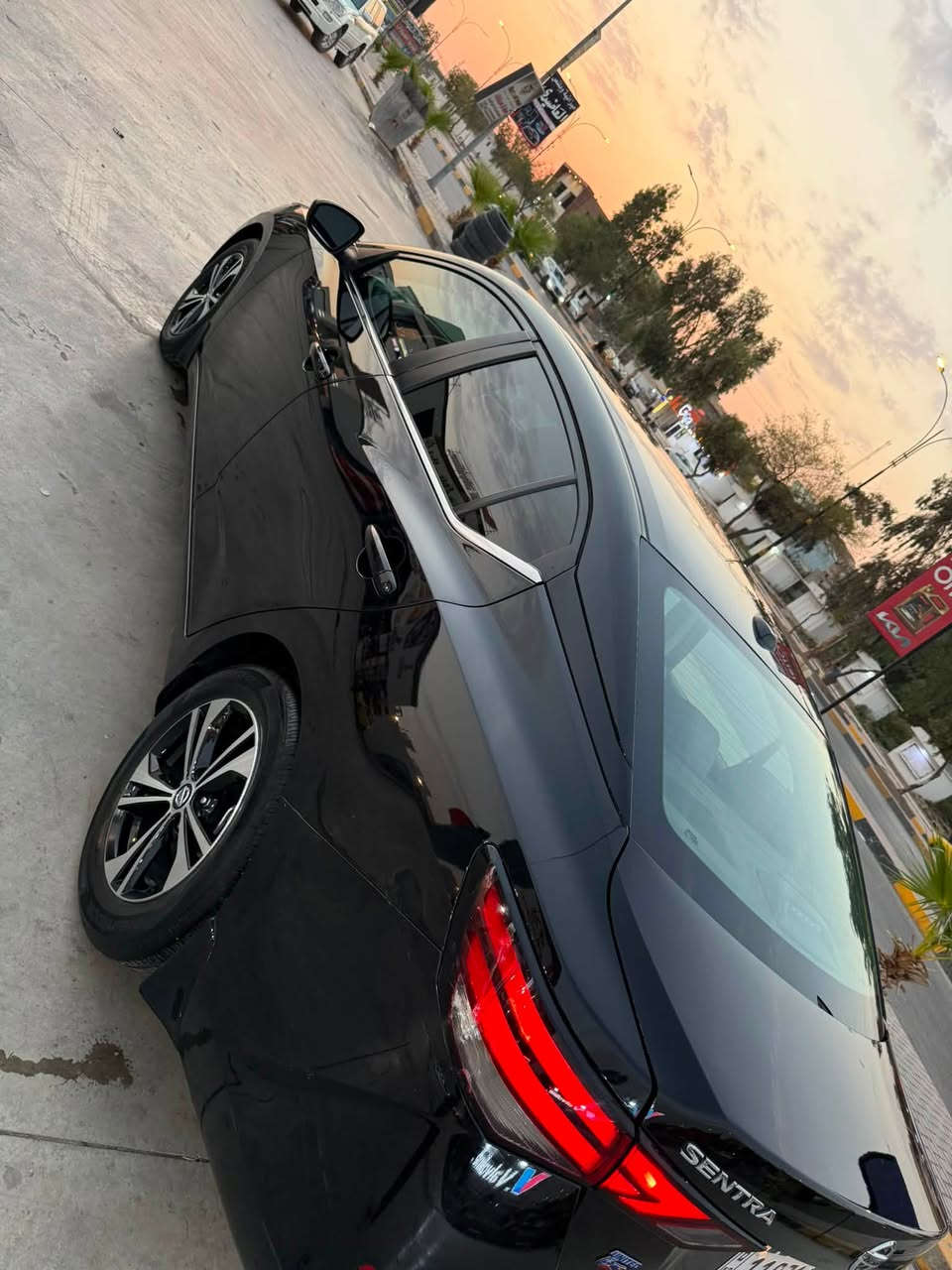 نيسان سنترا 2023 موصفات sv 
ضرر موجود بل سونار صفحه نص صقف 
شواصي مكينه كير شرط تبريد ❄️ ماشيه 20الف 
السعر 110 بيها مجال قليل مكاني موصل 
بسمي سياره تحويل ثاني يوم 

ولتساب ***********
