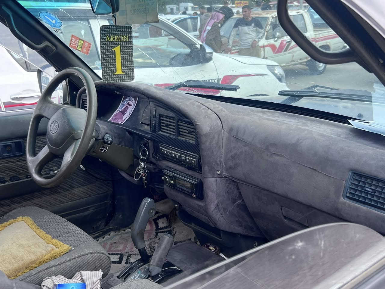 السلام عليكم مكلف بالنشر
للبيع موديل 2000 كفاله كص ونقل واصوليات تخم تاير حداده رقم بصره ب اسمنه واصل قرصها تحويل مباشر محوره مكينه وكير بالكارتون صار شهرين من شادهن مكينتها في فيتي 3000  

السعر 38 وبيها مجال قليل حك الجيه مكاني البصره الزبير 

رقمي ‭0773 940 2638‬
