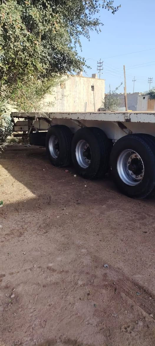 سلام عليكم البيع عربانة ماموت مكفولة كفالة عامة طول ١٣ و٦٠ الاستفسار *********** 》سعر ١٢٠ وبيها مجال
