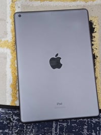 ايباد 9 • نضيف • ذاكرة ٦٤