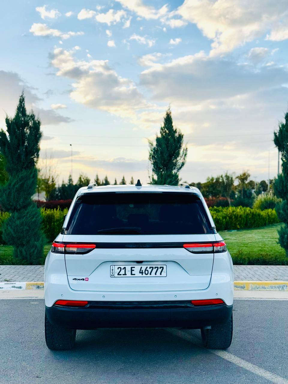 جيب كراند جيروكي ٢٠٢٣ موصفات التوید 

***********
‎شكل جديد فول فول مواصفات فورويل ٤+٤
‎سيارة جديدة جدا ماشية25000  ألف کیلۆمتر فقط 
‎ ،.فول مواصفات  سلايت ،.شاشة  ،.لمس ،.كاميرا 
‎،.حاسة ،.رادارات ،.كشن قماش ،.كشن كاراباي ،.بصمة 
‎تشغيل عن بعد محرك ٦ سلندر تحكمات ستيرن،،. 
‎بلتوس اوكس ،.كار بلي ،.أوتو ستوب للتحذيرات 
‎تبيرد مركزي ،.تحديد سرعة ،.كشن هيتر و 
کلشی جدید من تارات و زجاجات بیلادی باقی مکفوله کفاله عامه
سعر ٣٦٥ $ بغداد, العراق
