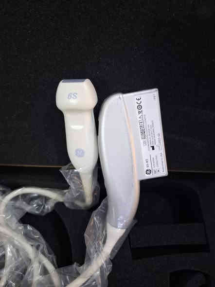 تجهيز بروبات سونار وايكو مستعمل أصلي وجديد متوافق لجميع البراندات GE , Philips , Samsung , Mindray , Siemens , Sonoscape , Alpinion ، Chison وبراندات أخرى  وتجهيز بروبات وايرلس جديدة مع الضمان .للتواصل مراسلة الصفحة او الاتصال على الرقم *********** مهندس عماد .
