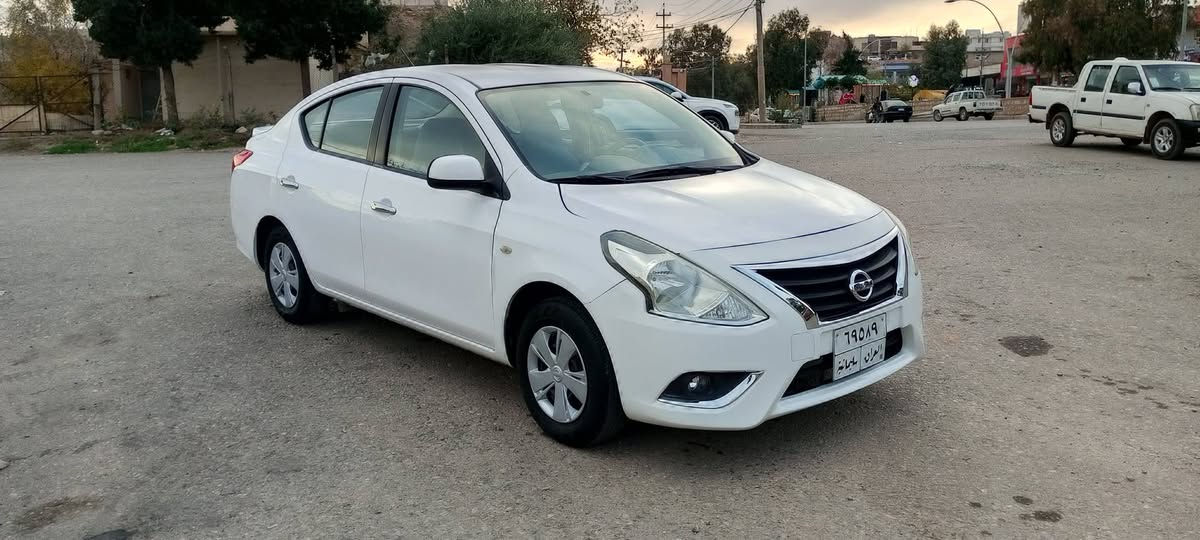 لاکشمیبا 2020 فول مواسەفات 120هەزار ڕۆیشتووە تەنها یەک پارچەی بۆیاغە کەمەک ساردیشی هەیە بەشەرتی گێڕو مەکینەو تەبرید سعری 102گەڵاو معامەلە شوێن شاری کۆیە ***********
*********** كويسينجاك, أربيل
