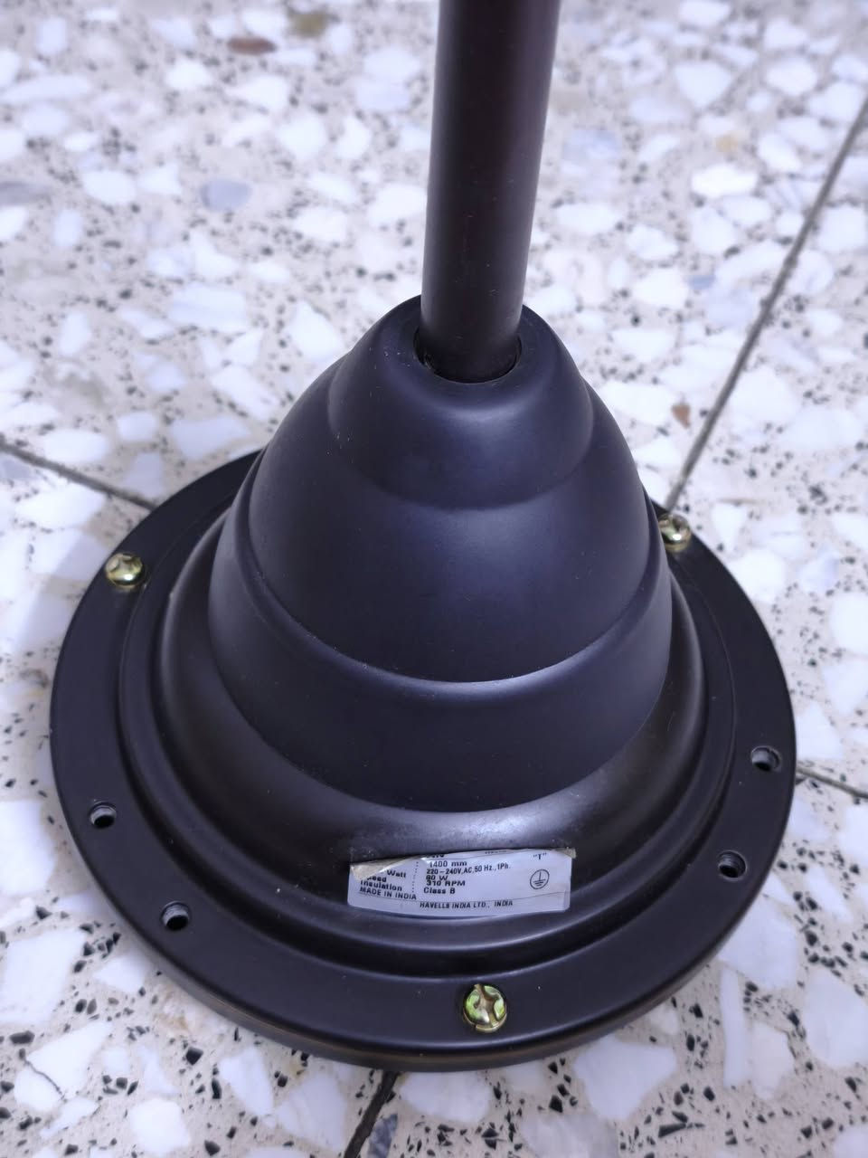 للبيع مروحة سقفية اصلية نوع هافيلز الهندية مستخدمة قليل


**إذا كنت صاحب هذا الإعلان وتريد حذفه لأي سبب، رجاءا أرسل رسالة إلى الدعم الفني**