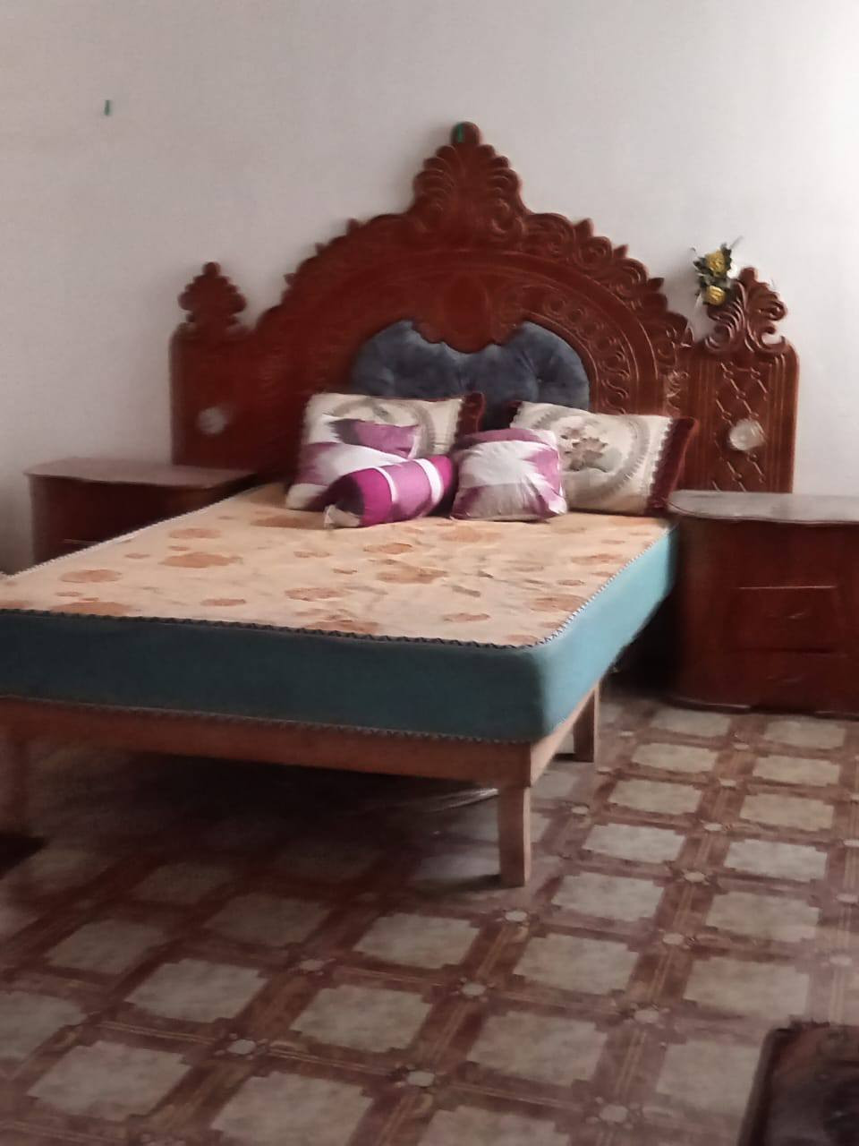 غرفه عراقي 150 
***********
