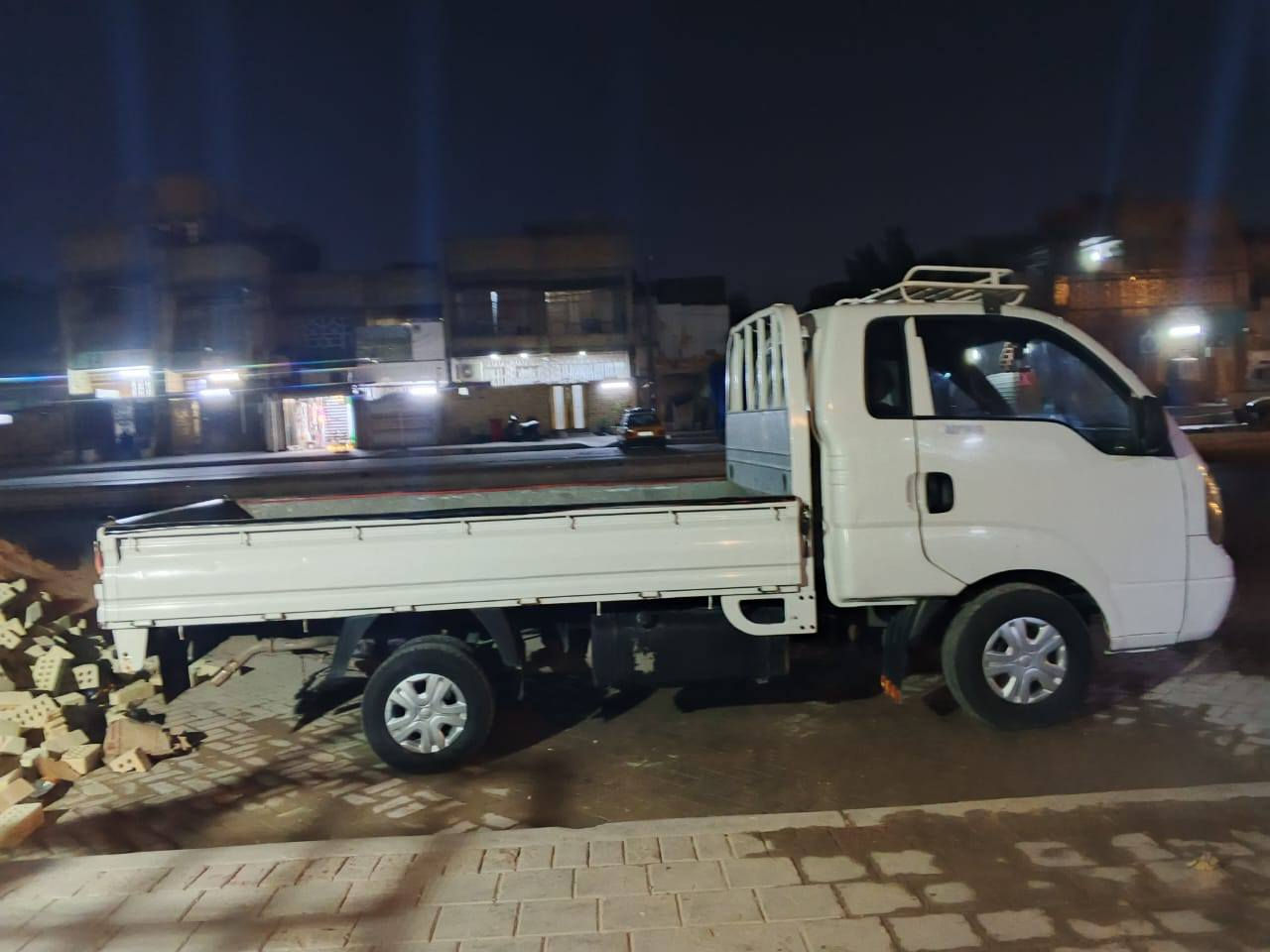 السلام عليكم كيا حمل موديل ٢٠١٢ رقم واسط مشروع وطني سياره جاهزه مكان بغداد مدينه الصدر السعر ٩٠ للاتصال ***********
