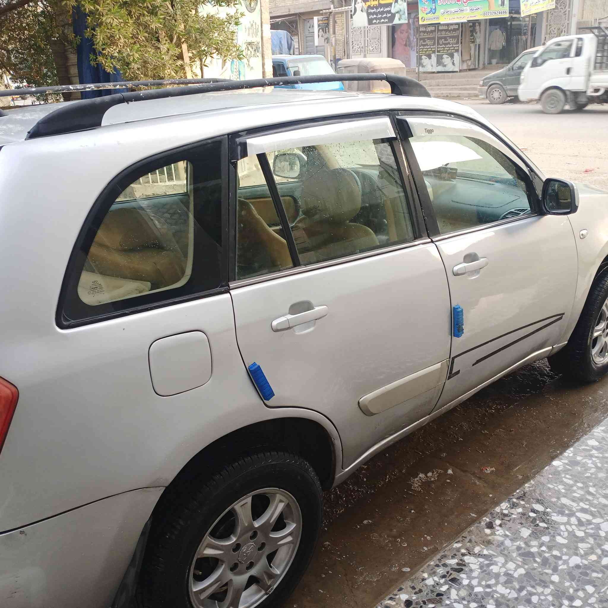 شيري تيكو موديل 14بسمي هزه ورقم انكليزي بغداد  جديد كير محرك كورله جديد تخم تاير حادث بجم بصيط للبيع السعر 58 وبيه مجال العنوان العبيدي شارع عشرين ***********
