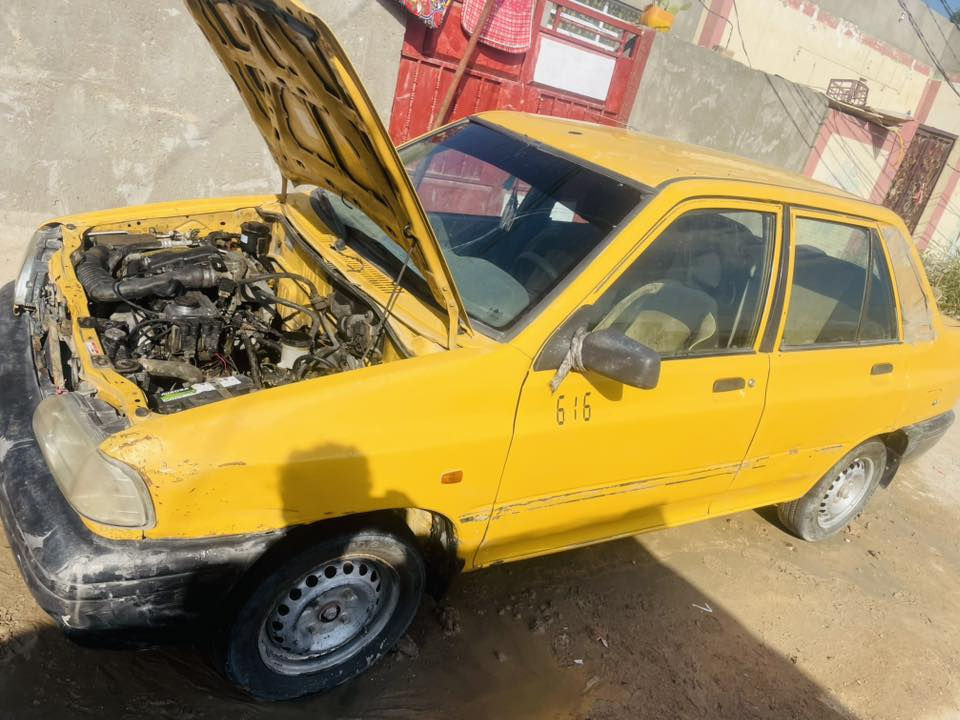 السلام عليكم السياره للبيع مكفوله كفاله عامه كير مكينه حداديه دواخل جدد خياسات موضحات بلصوره بلجيس جدد بسمي  رقم إنكليزي الجديد السعر 25 وبيها مجال لشراي رقمي *********** متواجد واتساب.
مكانها نجف ابو صخير
