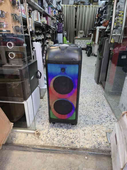 سبيكر   Lenco عملاق بمعنى الكلمة يوجد توصيل لجميع المحافظات  ***********
