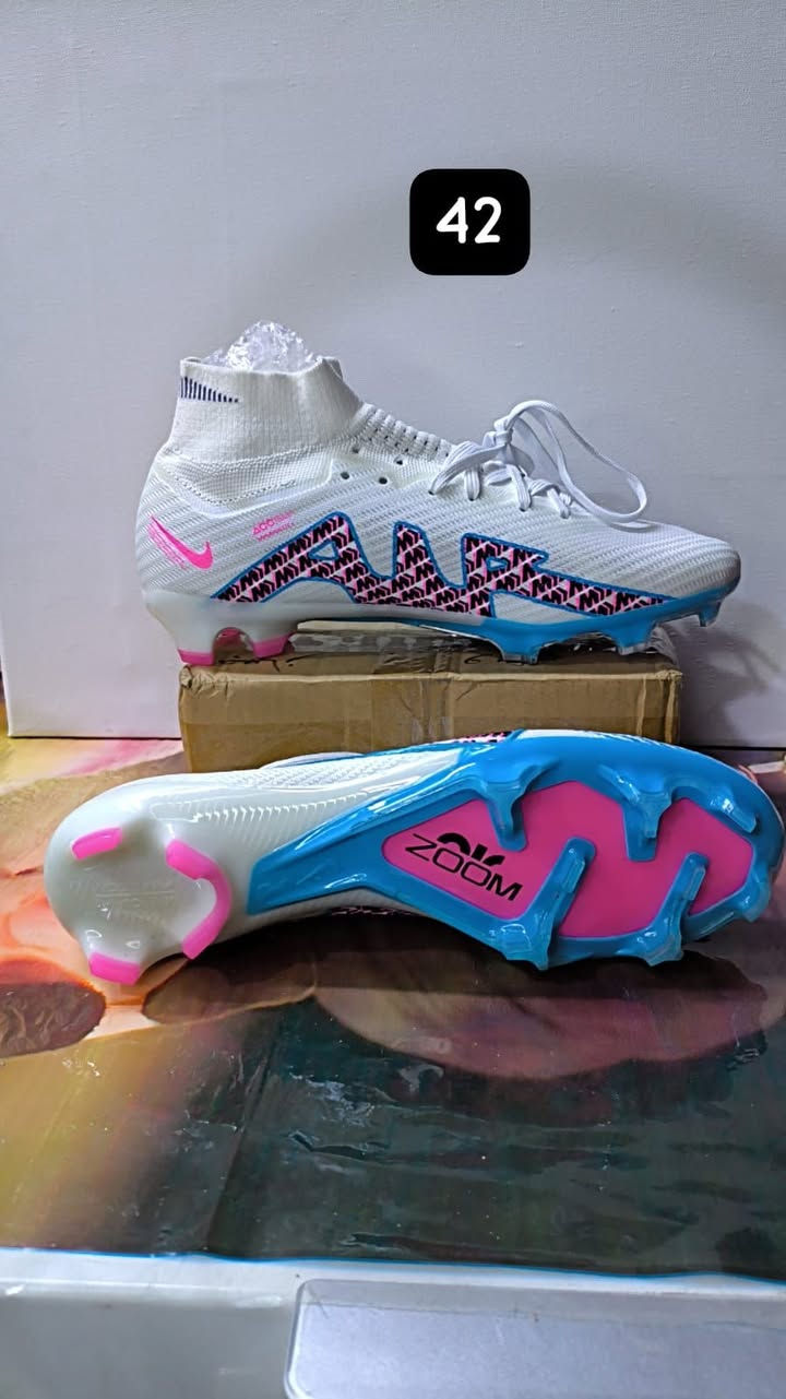 السلام عليكم ستد امزون بضاعه dhl فيتنامي اصلي قياساتهن داخل الصورة سعر القطعه 20الف قفل 
واتساب***********
