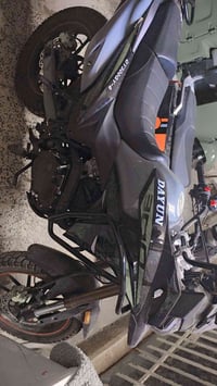 دافنجر مكينة 300cc دراجة مكفولة كفاله عامة بعدهة جديدة. ماشية 250كيلو ...