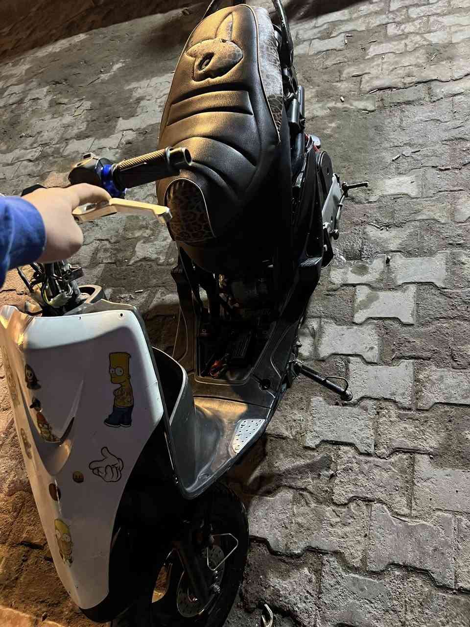 سلام عليكم ماكس عدله مال لعب 55 شلعه ومعدل مكينه كلش قويه سلف هندر شغال دراجه حلوه احله من الصور بل صور ماواضحه كلش بيها أصابع تزويد وقبق عمبار وكشن اربعه صالنصه اف ام دراجه جاهزه عوزها بس بنز كلج خلفي فقط لان جاي يجلب لتاير سعر 475 دراجه كلش حلوه شراي اتصل ***********
