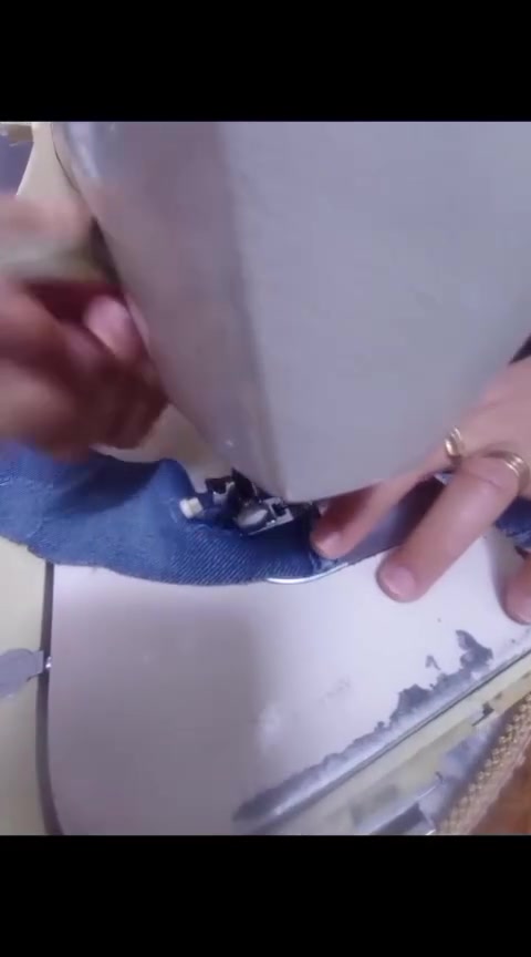 السلام عليكم مكينه برذر هي وميزه شغاله هذا خياطه ب 180 سعره


**إذا كنت صاحب هذا الإعلان وتريد حذفه لأي سبب، رجاءا أرسل رسالة إلى الدعم الفني**