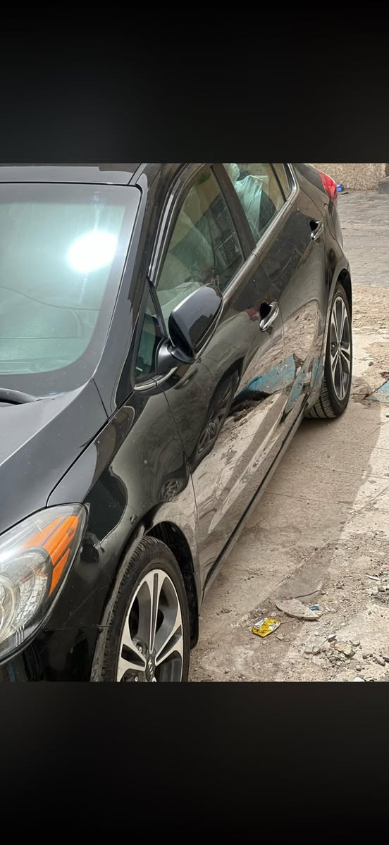 فورتي البيع قسط موديل 2016 وراد امريكي صبغ جاملق خلفي وشويه تكم بس مقدمه 60 وكل شهر ٣ ورقات السعر الكلي ١٤٠ بغداد بلديات ***********
