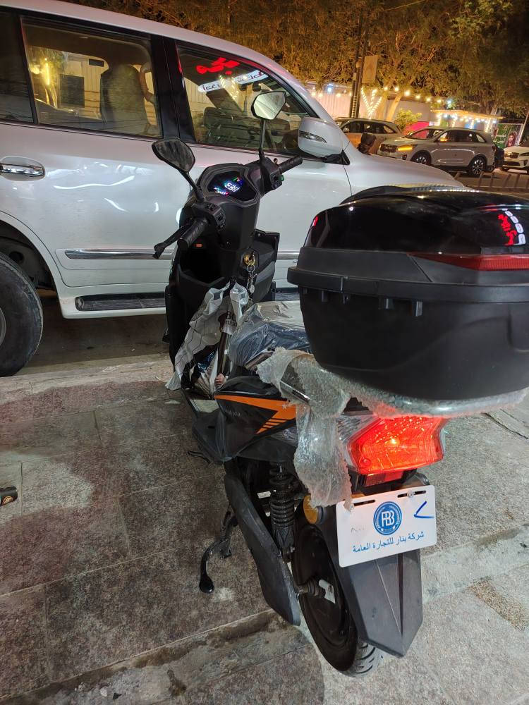 دراجة شحن زيرو شكل الهوندا تجي 4 سرعات 0 كيلو متر سعرها مليون وبيها مجال حك الجيه مكان الكورنيش مجمع الأمراء للاستفسار ***********
