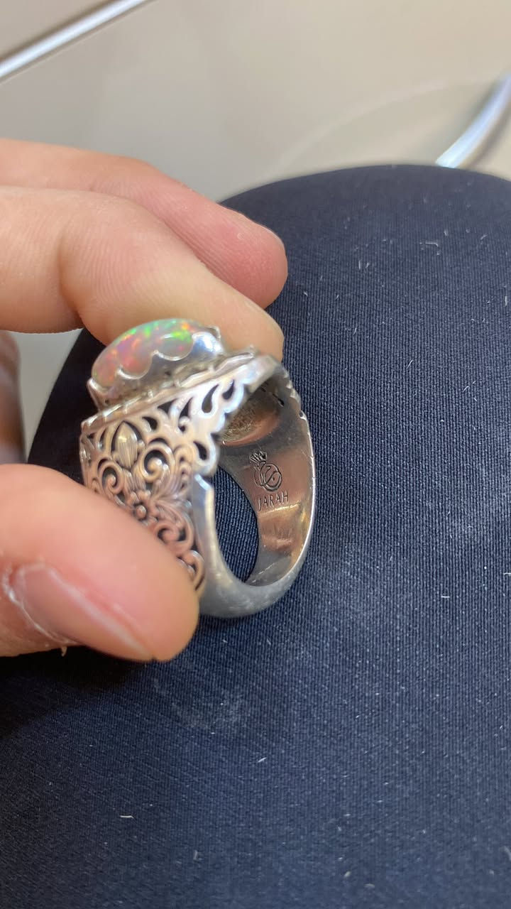 خاتم اوبال اثيوبي درجة اولى صياغه جراح واحد على واحد ثقيل   ١٥٠ مع التوصيل الي عاجبه يتفضل خاص


**إذا كنت صاحب هذا الإعلان وتريد حذفه لأي سبب، رجاءا أرسل رسالة إلى الدعم الفني**