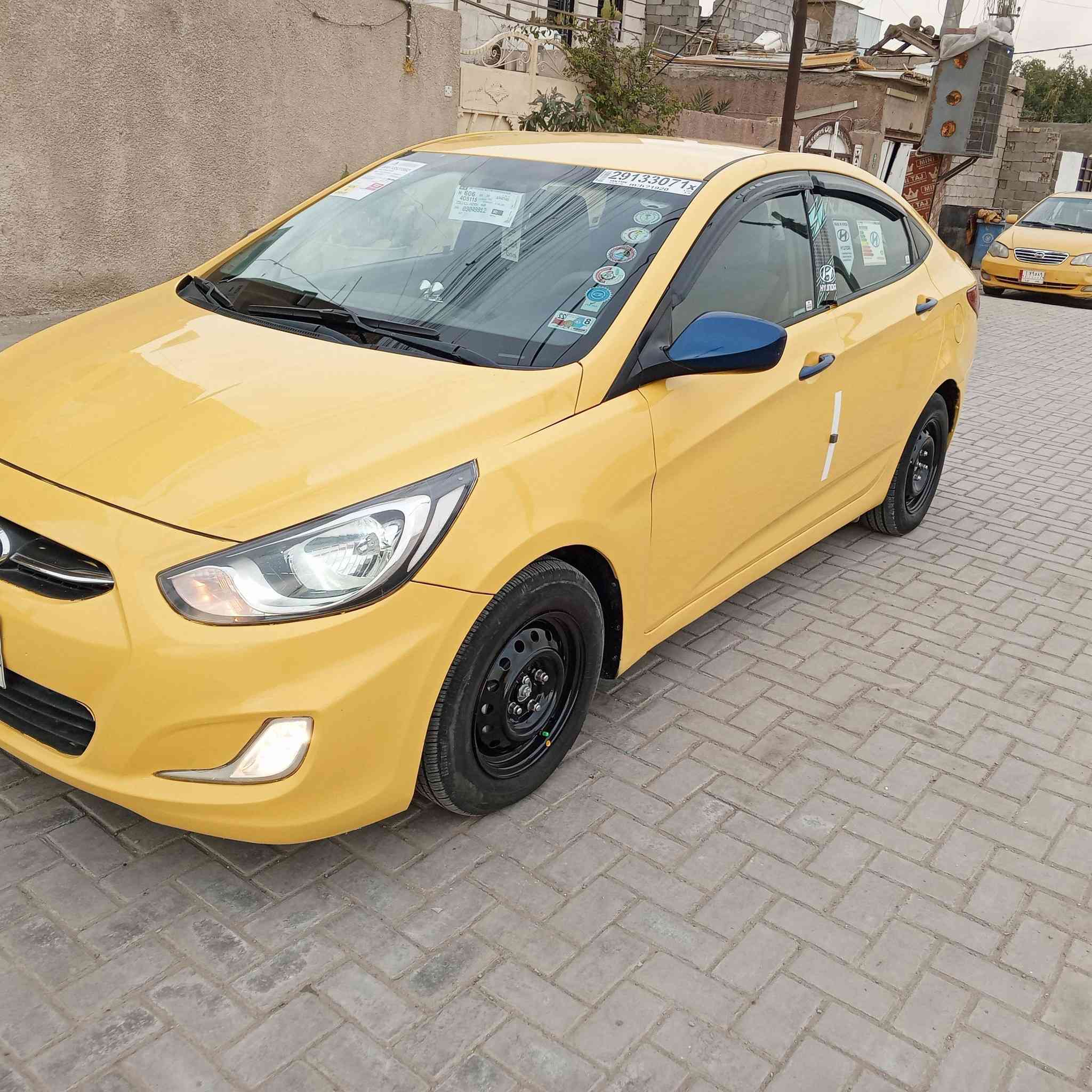 السلام عليكم  كسنت ٢٠١٥ واردامريكي حادثه  بل بك لايت فقط  بدون دواخل  ولباقي ليبل محرك  ١٦٠٠ محرك كير تبريد حداده صدر تخم تاير مكفول ماشي ١١٨ مشروع وطني مصفره هيه وغرمات تحويل ثاني المكان بغداد المدينه الصدر سعر ٩٠ وشراي ينتصل***********
