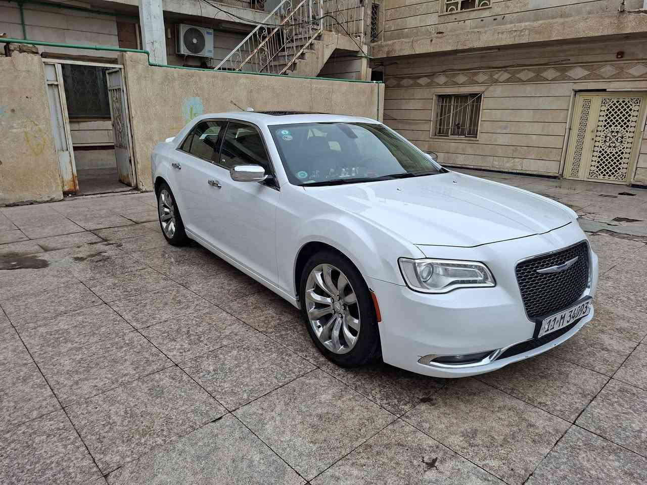 كلايسلر اوباما ٢٠ مرمز ٢٢
سياره فئه لمتدد فول 

فتحتين 

كشنات جلد 

تبريد تدفئه كشنات 

خزن ميموري 

ماشيه ٦٩ الف مشي حقيقي 

التواصل خاص
  ***********
