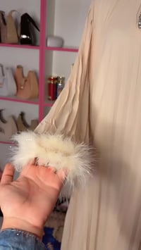 فساتين بتصميم كلش حلو وأنيق آخر 3 ألوان اسود وبيجي وردي فاتح وآخر قطع ...