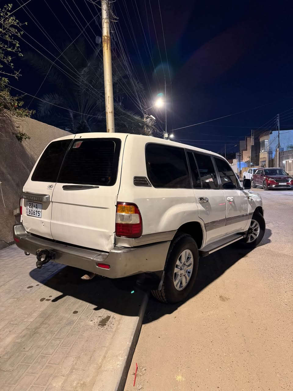 السلام عليكم 
تويوتا مونيكا 1999 السياره جاهزه من كلشي متجايه السيارة صفحه
رقم شمالي سته سلندر كير عادي  للاستفسار *********** البصرة, العراق
