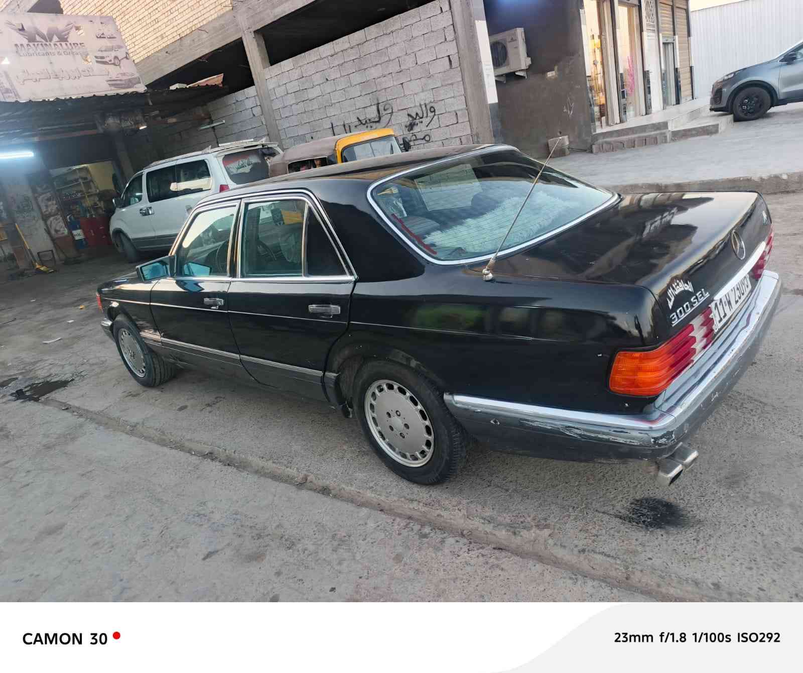 سلام عليكم مارسدس موديل87 باب قصير مصبوغة عام مكينه بلاديه رقم بغداد انكليزي تبريد مايشتغل مكان سيارة بغداد سياره 58وبيه مجال رقم صاحب سيارة) ***********
