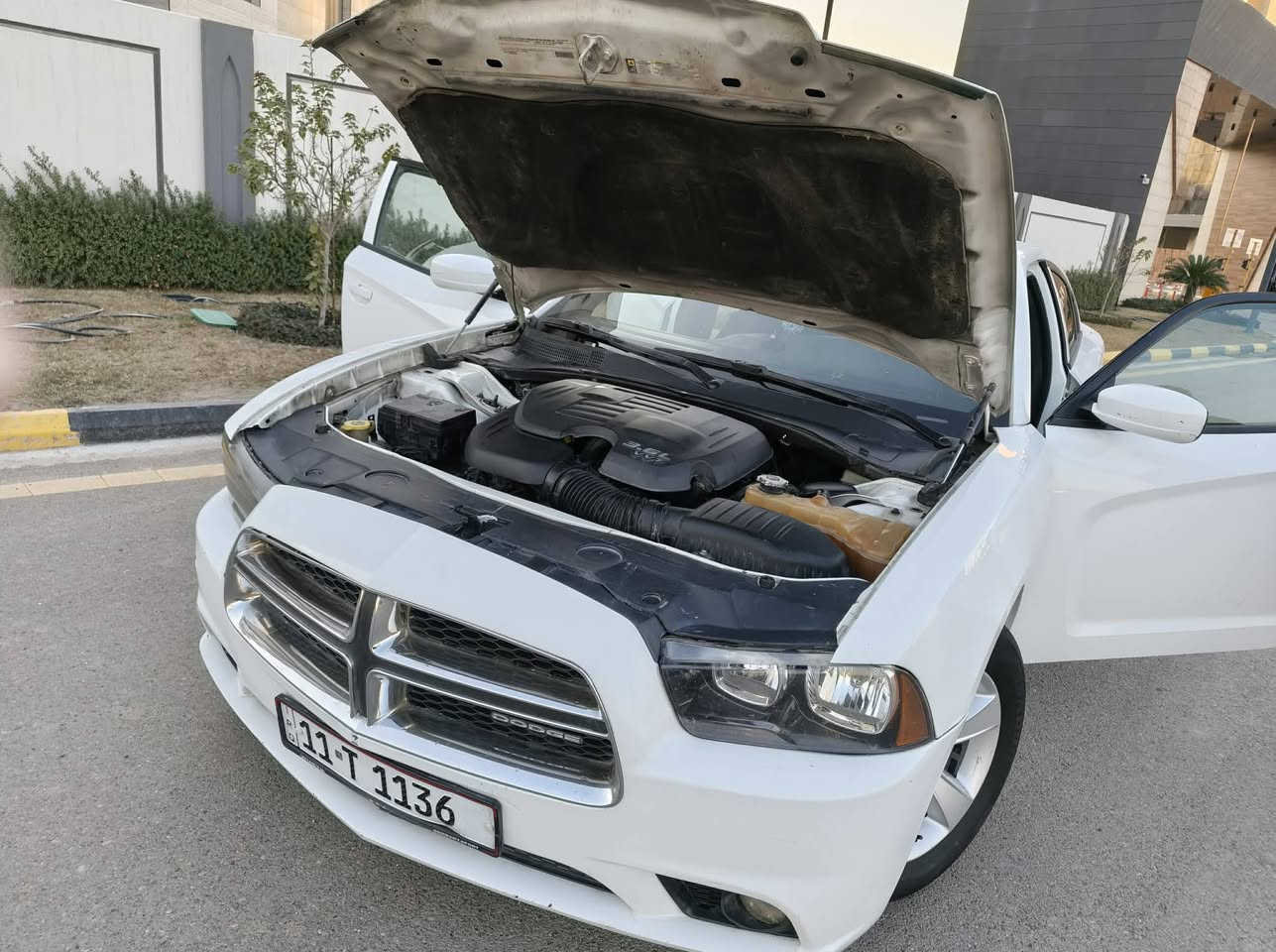 جارجر١١ سياره جديده استخدام شخصي رقم مميز صدر أمامي خلفي جديد تخم تاير داخل وخارج جديد سياره كروب محرك اكسل جدد سياره بس دعاميه مصبوغه وشبرين من جاملغ الأمامي وصور السونر موجوده العنوان بغداد رقم الهاتف ***********
