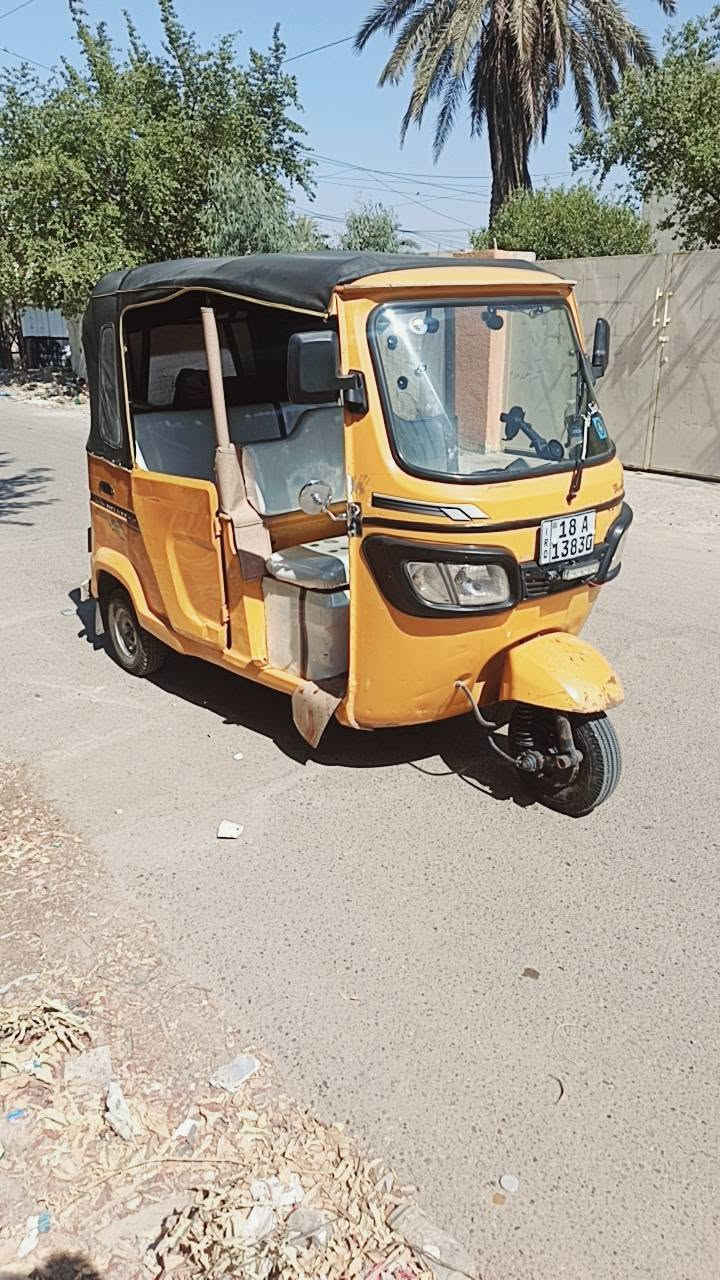 تي في اس موديل 21 شلعه ومعدل فول نضيفه محرك مبدل 2023 ڱڵـه بلادي سنويه بسمي دبلات ماشه دوشمه جديده
التكتك معمره بيها دوسات وكاعيه خلفيه وبيها خياس بالجنطه الجوه السايق كد 4 اصابع رايدها ب 6500 قفل عنواني بغداد حي العامل ***********
تي في اس موديل 21 شلعه ومعدل فول نضيفه محرك مبدل 2023 ڱڵـه بلادي سنويه بسمي دبلات ماشه دوشمه جديده
