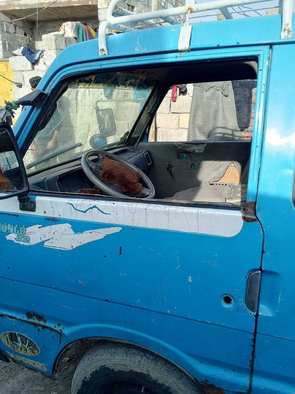 سلام عليكم سياره للبيع كيا بنكو موديل 96مكينه شاصي شعار بسمي قماره بلاديه نقصهه ترتيبات مكاني جسر ديالى القديم السعر 57وبيهه مجال ***********
