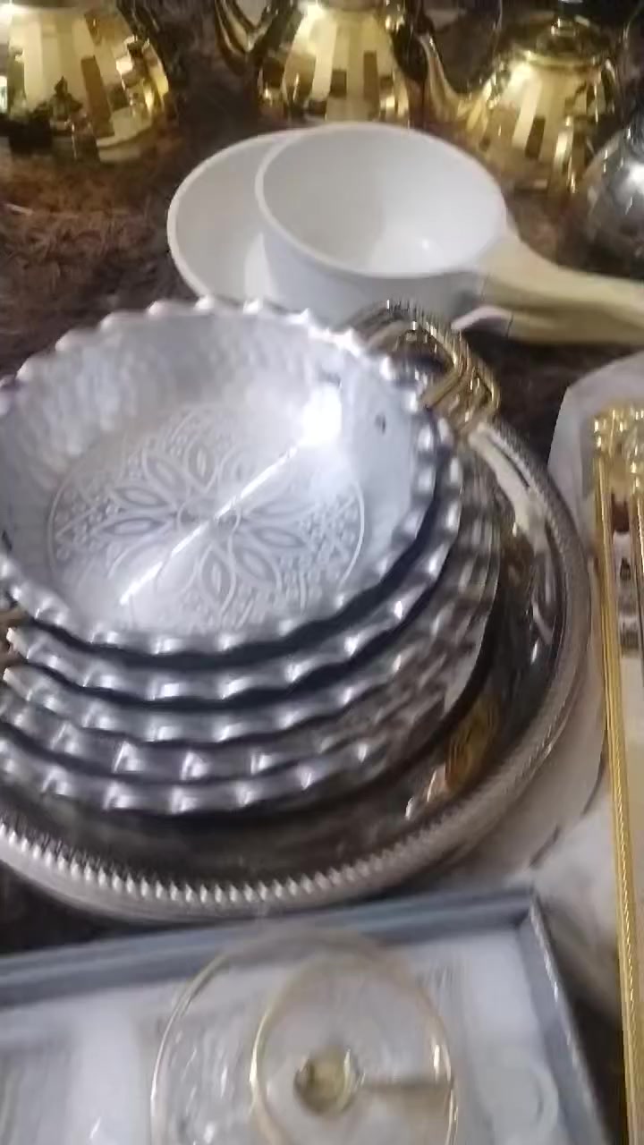 سيت طاوه خمس قطع نوعيه ممتازه وثقيله، يتوفر توصيل جميع المحافظات


**إذا كنت صاحب هذا الإعلان وتريد حذفه لأي سبب، رجاءا أرسل رسالة إلى الدعم الفني**