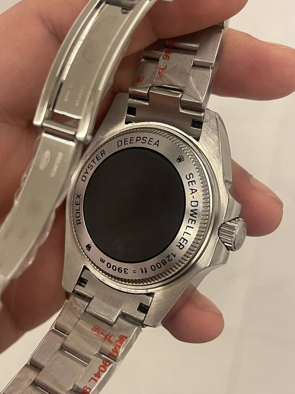 السلام عليكم ساعة مال امزون مزاد من 75 الف وزن الساعه ثقيل اوتو ماتيك


**إذا كنت صاحب هذا الإعلان وتريد حذفه لأي سبب، رجاءا أرسل رسالة إلى الدعم الفني**