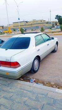 كراون • رقم انجليزي • بصرة