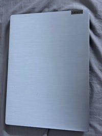 لينوفو IdeaPad 3 • رام 8جيجا • شاشة 14 بوصة