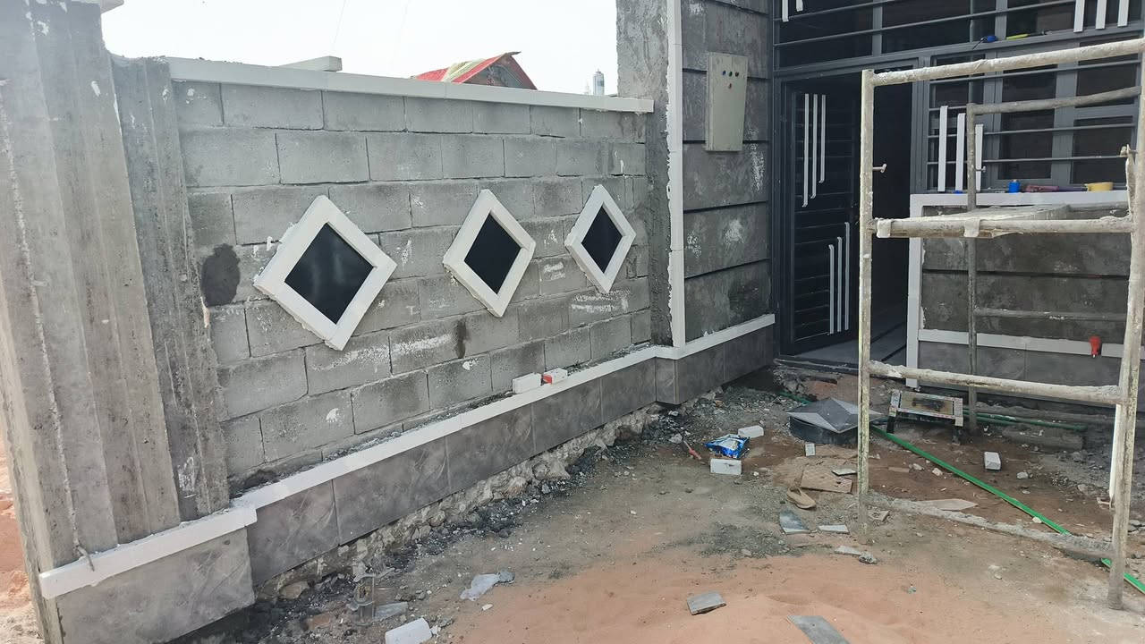 سلام عليكم خوان كادر خلفات وجيات بيوت وكادر خلفات سيراميك جداري ورضي شقل درجه اوله شرط تسليم مهندس الي يحب يشتقل حنه حاضريد ونقصر بل اسعار تفاصيل اكثر تصل ***********
