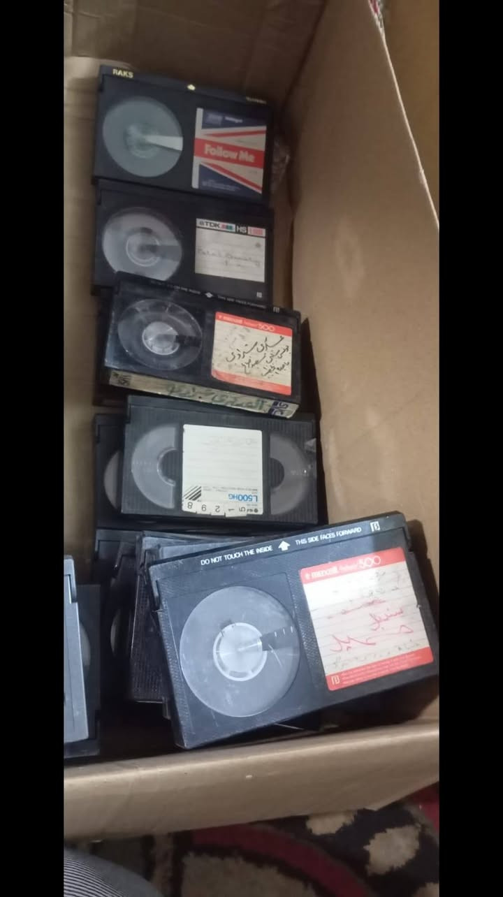١٠٠ كاسيت فيديو
٥٠ كبير vhs و ٥٠ صغير بيتماكس 
١٠٠ ألف مع التوصيل 
للحجز والاستفسار مراسلة الصفحه


**إذا كنت صاحب هذا الإعلان وتريد حذفه لأي سبب، رجاءا أرسل رسالة إلى الدعم الفني**