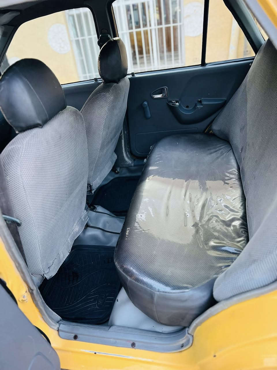 سلام عليكم. للبيع سايبا موديل 2012 سيارة نضيفة خير من الله مكينة نضيفة دواخل جديدة سنوية جديدة ارقام جدد هيئة جديدة سيارة نضيفة بيهة بس ضربة بلباب لأيمن من جوة طخة خفيفة رقم بغداد تحويل ثاني يوم السعر 30 قفل ***********
