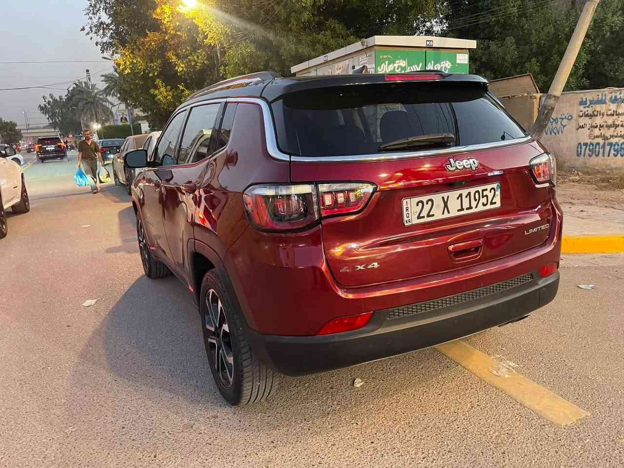 🔥 Jeep Compass Limited 2022 للبيع 🔥🚙

✨ المواصفات:
🔹 محرك 2400 ⚙️
🔹 دفع رباعي (4WD) 🛞
🔹 تشغيل بصمة 🔘
🔹 تشغيل عن بُعد 📡
🔹 سقف بانوراما 🌤️
🔹 كشنات جلد 🪑
🔹 كشنات كهرباء ⚡
🔹 تبريد مقعدين ❄️
🔹 شاشة 📺 + كاميرا 📷
🔹 هاندبريك إلكتروني 🎛️
🔹 تحكم كامل بالستيرن 🎚️
🔹 مثبت سرعة 🛣️
🔹 ماشية 47 ألف ميل فقط ⏱️

📌 الملاحظات:
⚠️ حادثة جاملغ خلفي
⚠️ راجع بارد
⚠️ صبغ أربع أصابع بالصندوق
⚠️ رقم الشاصي مرفق بالإعلان للفحص

📍 رقم أربيل الجديد

💰 لمعرفة السعر اكتب (تم) ويصلك خاص 📩

📞 للاتصال: ***********

