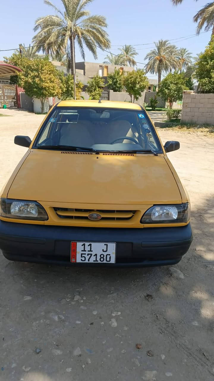 السلام عليكم
سايبه مديل 15للبيع
مصفر هيىه وغرامات السعر ٣٠وبيه مجال 
مكاني بابل قرب سيطرة الاثار 
***********
