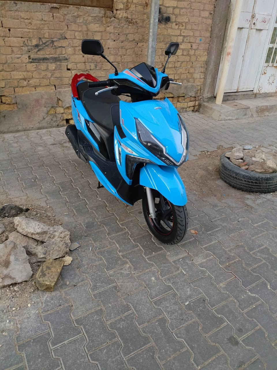 شانجان البيع مكفوله كفاله عامه  
السعر 1100 وبيها مجال حك جيه 

رقم الهاتف ***********
