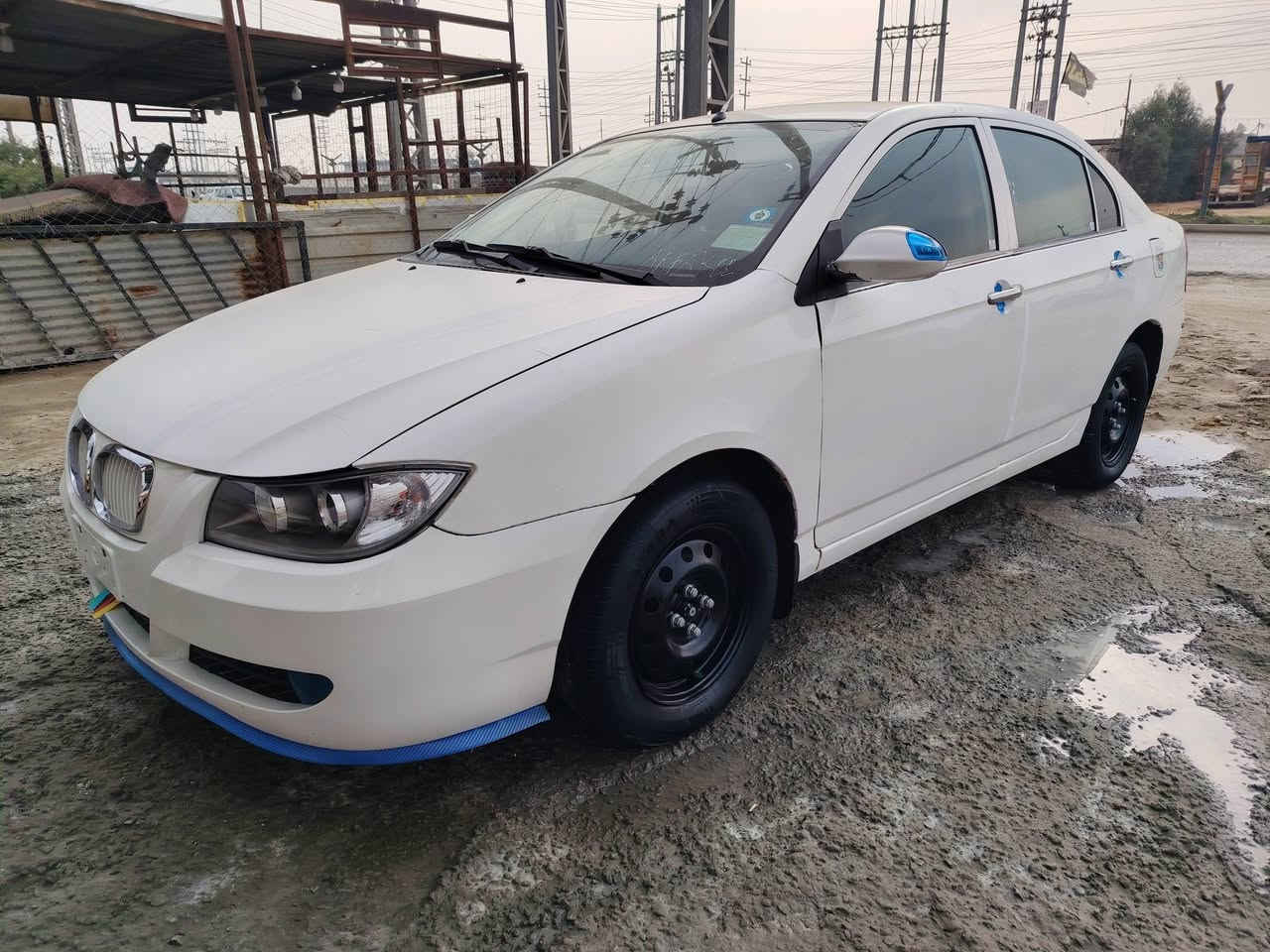 ليفان موديل 12 السعر 50 بيع مستعجل كفاله عامه من كلشي مكينه اوكير اوحداديه اوتخم تاير اوكهربايات سنويه 28 رقم مثنى بسمي مكانه ديوانيه الحمزه الشرقي  ***********
