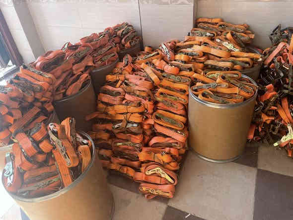 السلام علیکم اخوان العزیز
جبتلکم وجبە جدیدە ( راکیز ) کلش زین و نظیف بارخص سعر 
عدنا قیاسین 
قیاس الجبیر سعرە ٥٠٠٠ ، طول الحبل ٣ امتار
قیاس الوسط سعرە ٤٠٠٠ ، طول الحبل ٣ امتار و نص او ٤ امتار
یوجد توصیل جمیع محافظات العراق
توصیل السلیمانیە ٢٥٠٠ 
توصیل باقی المحافظات ٥٠٠٠
للحجز دزلنا رقم و عنوان علی واتساب او فایبر ( *********** )
