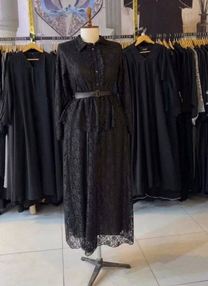 فستان كلوش🖤
السعر 35 الف  
خامة كيبور مبطن
38-40-42-44-46-48


**إذا كنت صاحب هذا الإعلان وتريد حذفه لأي سبب، رجاءا أرسل رسالة إلى الدعم الفني**