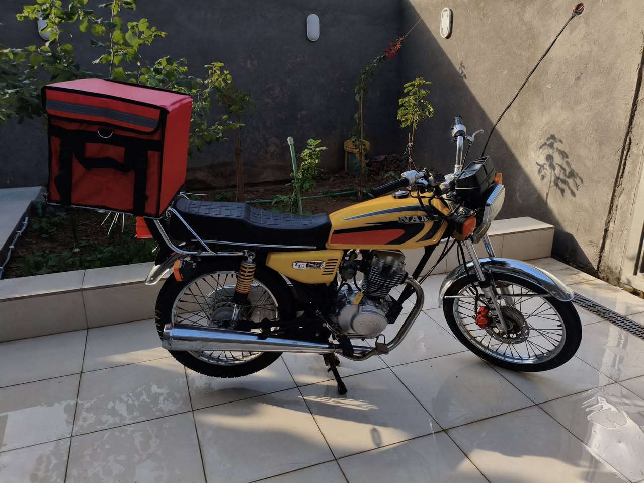 سلام عليكم دلفري في الفهود و المناطق القريبة على الفهود عندك طلبات تريد اوصلك طلب تريد شي من مكان معين و ما تكدر تتطلع اتصل على الرقام التالية جماعة الامزون عندك طلبات تريد احد يوصلهن موجود اتصل على الارقام التالية ونشالله تكون خدمة جيدة للجميع. الأرقام
*********** زين العراق
*********** آسيا 
وحنة بخدمتكم 24 ساعة
