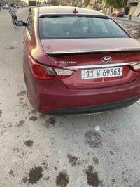سوناتا للبيع   موديل 2014  حادثها فقط بنيد بدون دواخل بدون ايرباك بدون...